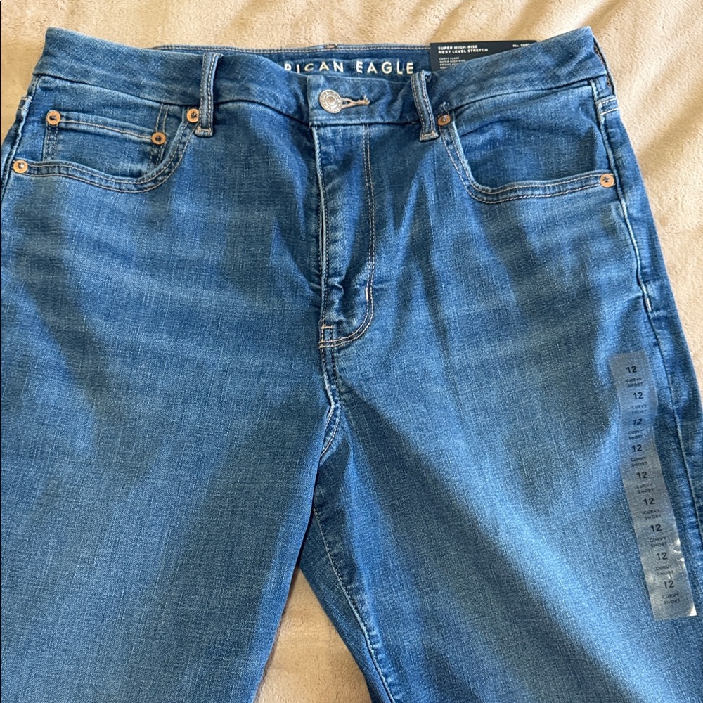 American Eagle Curvy Flare Jeans - Picture 3 of 8